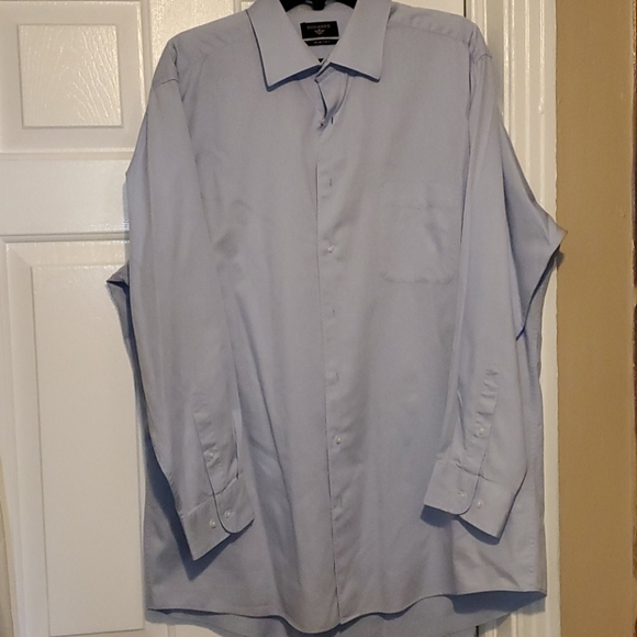 Dockers light blue dress shirt🎉🎉HP🎉🎉 - Picture 2 of 7